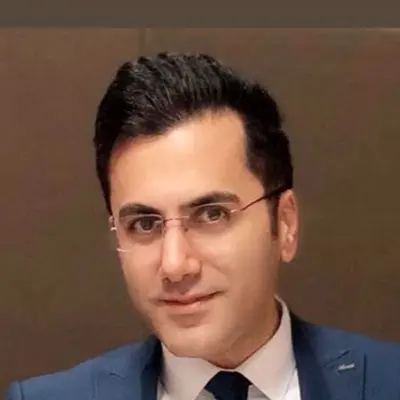 تصویر دکتر آرش یزدان شناس